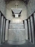 Le stupa dagoba dans le chaitya