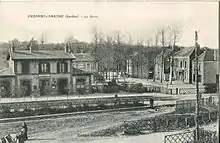 L'ancienne gare de Fresnay-sur-Sarthe au début du XXe siècle