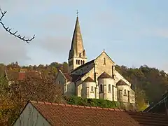 L’église.