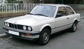 BMW Série 3 (E30)