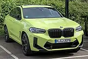 BMW X4 M (depuis août 2021, avec une teinte jaune)