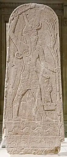 Stèle du dieu Baal brandissant le foudre, Ugarit, XVe – XIIIe siècles av. J.-C. Musée du Louvre.