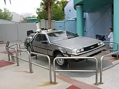 Réplique de la voiture exposée à l'Universal Studios Florida en 2006.