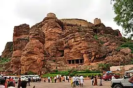 Le temple troglodyte de Badami.