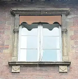 Fenêtre du deuxième étage