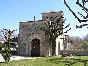 Église Saint-Vivien de Bagnizeau