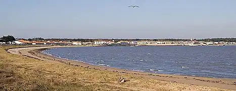 La baie de Rivedoux-Plage, côte nord de l'île de Ré.