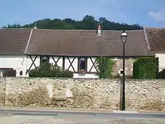 Dépendance en colombages d'une maison de la Grande-rue