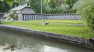 Bains des trois rivières.