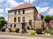 Ancienne école (1834), actuellement mairie, 170 place du Pasteur-Albert-Kiefer.