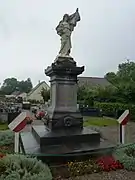 Le monument aux morts.