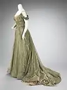 Une robe en 1890