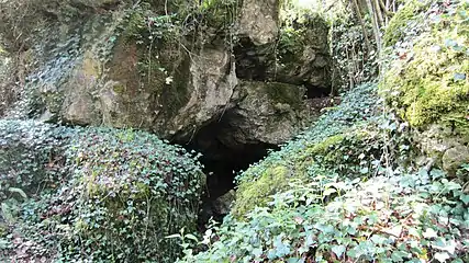 L'entrée de la petite Baume