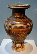 Vase balustre à glaçure plombifère brune. XIe – XIIe siècle. Arthur M. Sackler Gallery