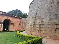 A l'intérieur du Fort de Bangalore.