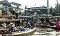 Commerce le long d'un khlong  à Bangkok en 1976