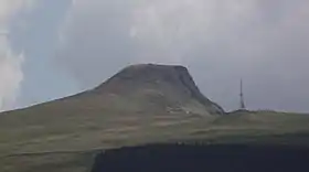 La Banne d'Ordanche vue de l'ouest.