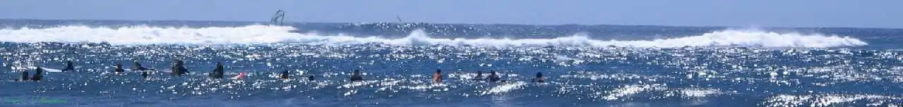 Surfer à Etang-Salé