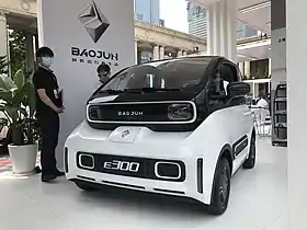 Baojun E300