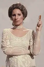 La chanteuse et actrice : Barbra Streisand a représenter le nouveau visage du genre dans les années 1970 avec des films comme Hello Dolly ou Funny Girl !