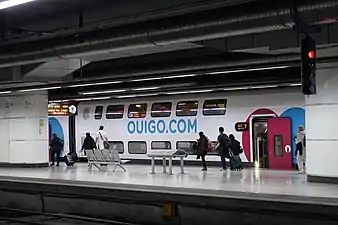 Rame TGV Ouigo en gare de Barcelone-Sants.