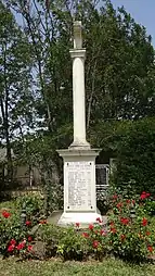 Le monument aux morts.