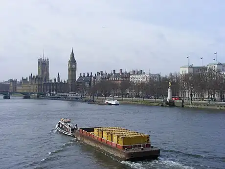 Vue depuis la Tamise.