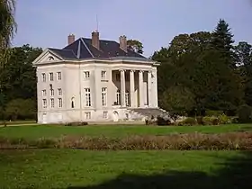 Le château de la Vacherie.