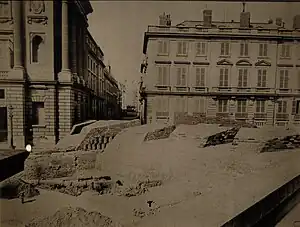 Barricade au croisement des rues de Rivoli et Saint-Florentin, surnommée "Château-Gaillard".