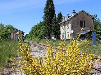 L'ancienne gare de Baranges fermée en 2025.