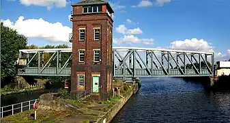 Le pont-canal tournant de Barton, en Angleterre.