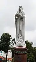 Statue de Notre-Dame.