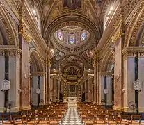 Vue d'ensemble de l'intérieur de la basilique Saint-Georges de Rabat. Aout 2021.