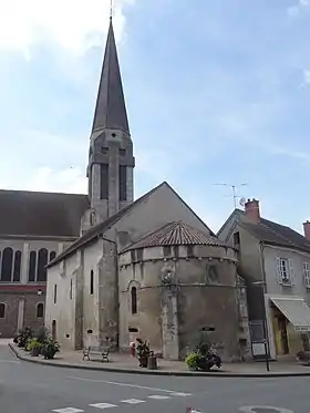 Basilique Notre-Dame de Saint-Germain-des-Fossés