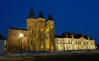Basilique du Sacré-Cœur de nuit.