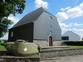 Les façades et la toiture de la chapelle Notre-Dame-de-Bonne-Conduite (M) ainsi que l'ensemble formé par cet édifice et ses abords (S)