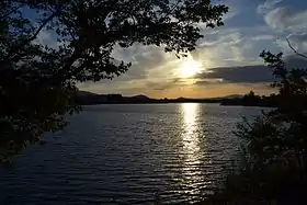 Coucher de soleil sur l'île de Bateman