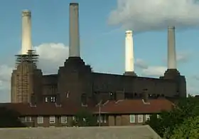 Vue de l'ensemble de la Battersea Power Station.