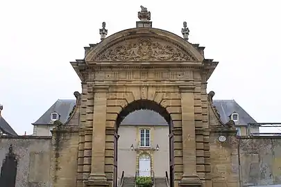 Hôtel du Doyen,utilisé comme palais épiscopal durant le Concordat.