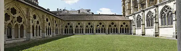 Cloître de la cathédrale de Bayonne