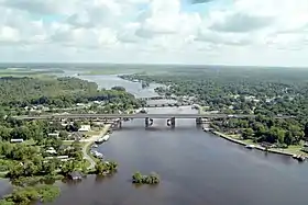 US 90 au bayou des Allemands, en Louisiane