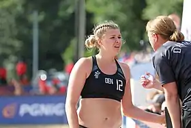 Ditte Vind sous le maillot du Danemark en 2019au championnat d'Europe de beach handball.