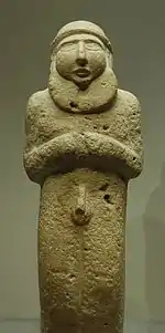 Sculpture en ronde-bosse du « roi-prêtre », en nudité rituelle, Uruk récent, Musée du Louvre.