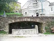 Fontaine-lavoir