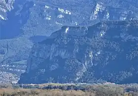 Vue du bec de l'Échaillon depuis Tullins.