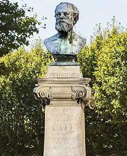 Monument à Pierre Auguste Cot par Antonin Mercié.