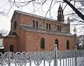 Photographie de côté de l'église de Behnitz