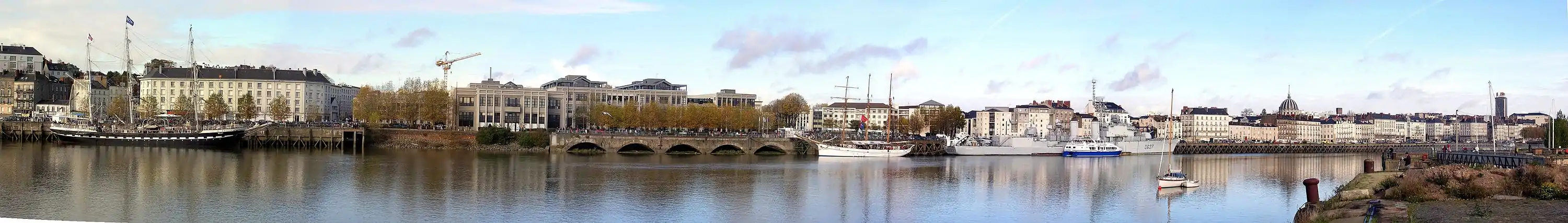 De gauche à droite : le Belem, le Marité et le Maillé-Brézé.