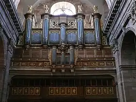 Le grand orgue.