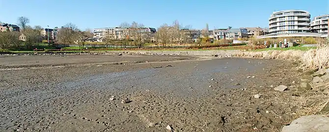 La pointe nord du lac à sec.